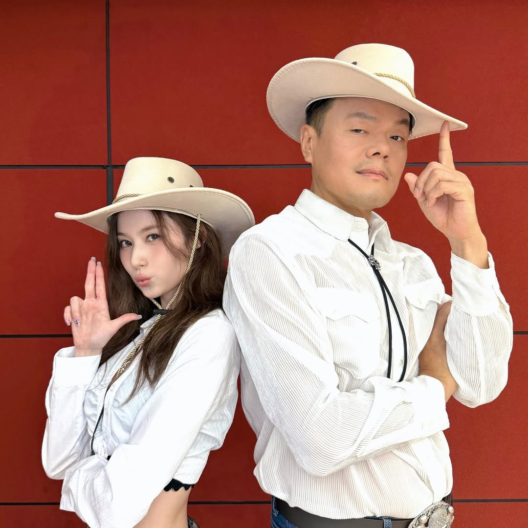 사나 (TWICE) 팬이 찍은 순간