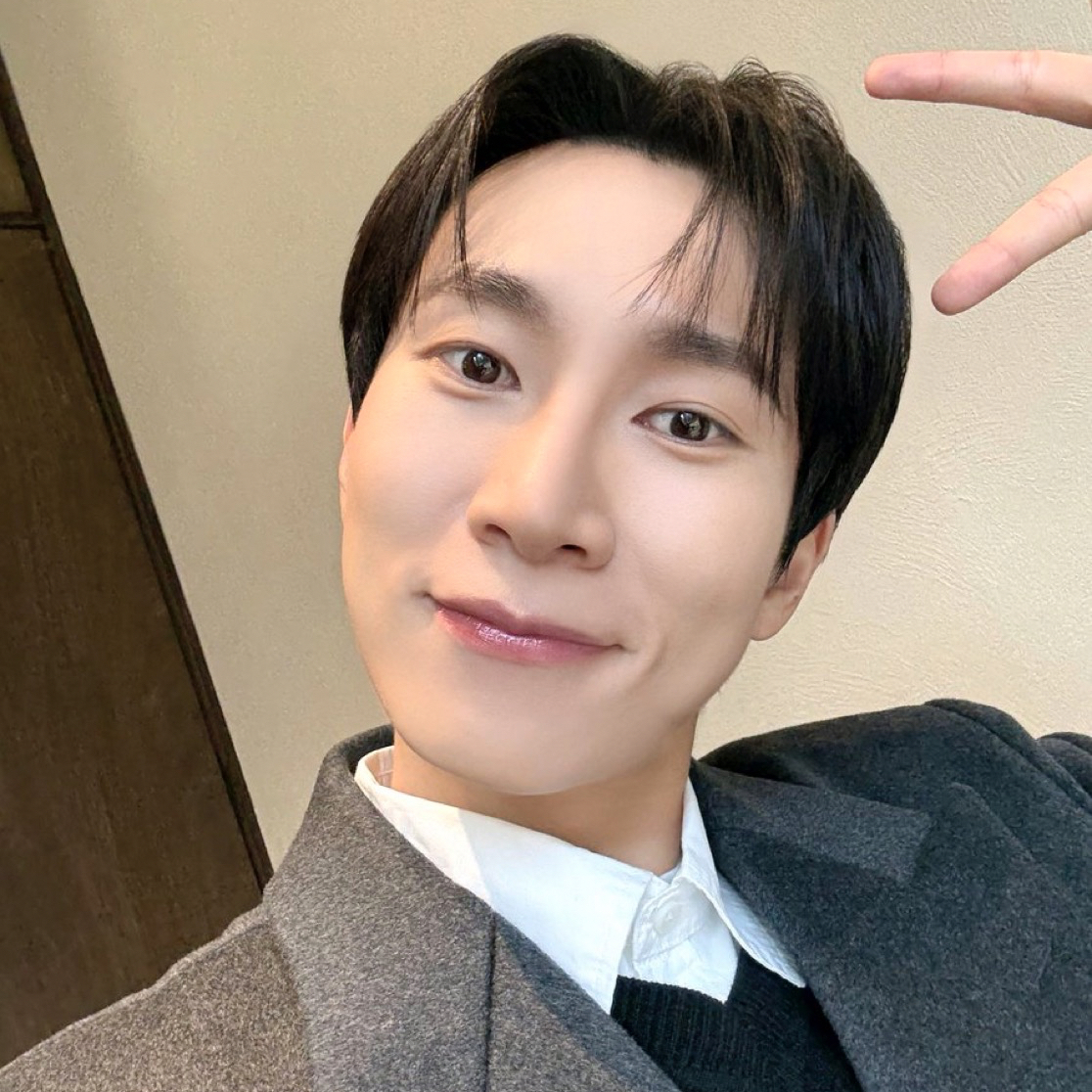 Behind-the-scenes cut of Seo Eunkwang (BTOB)