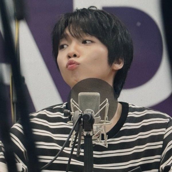 Behind-the-scenes cut of Jeong Sewoon