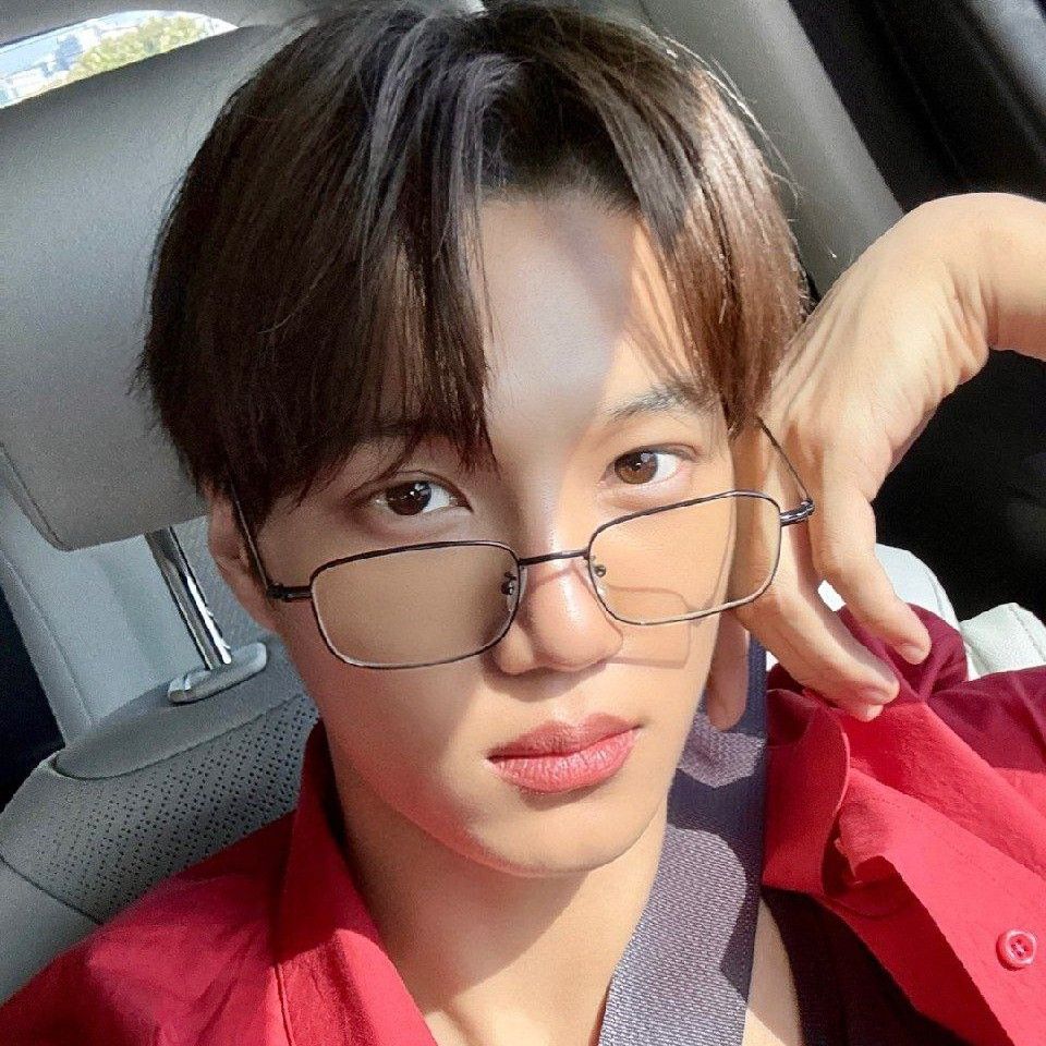 Foto aktivitas terbaru Kai (EXO)