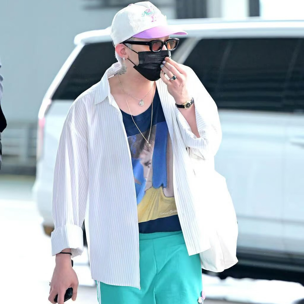 Behind-the-scenes cut of G-DRAGON (BIGBANG)