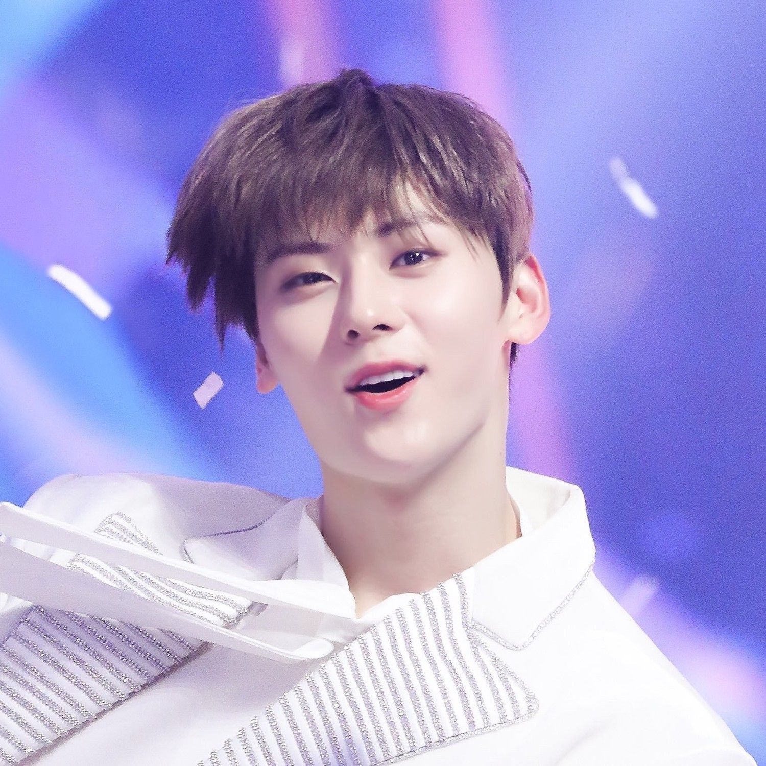 Latest photo of Hwang Minhyun