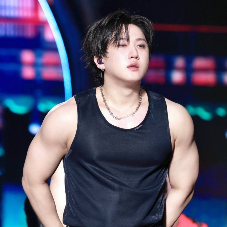 Behind-the-scenes cut of Changbin (Stray Kids)