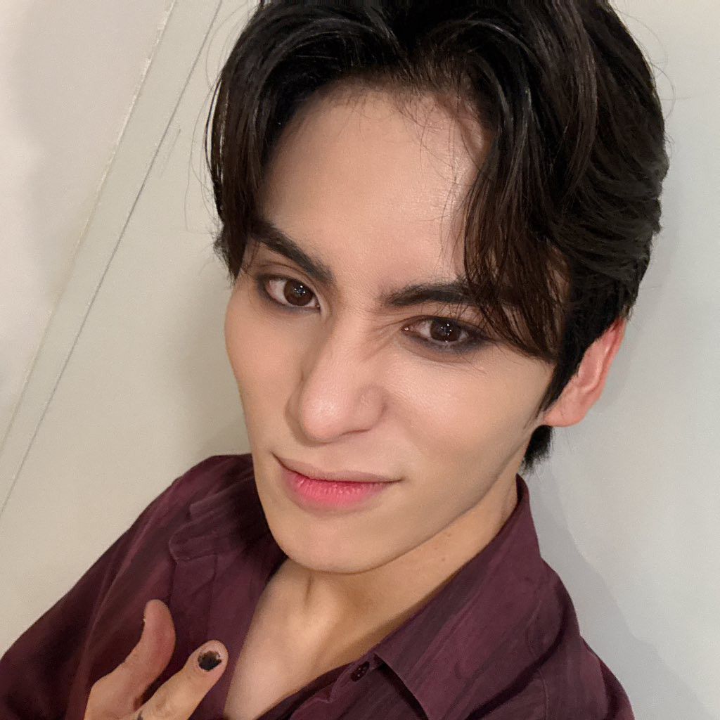 Latest photo of Taeyang (SF9)