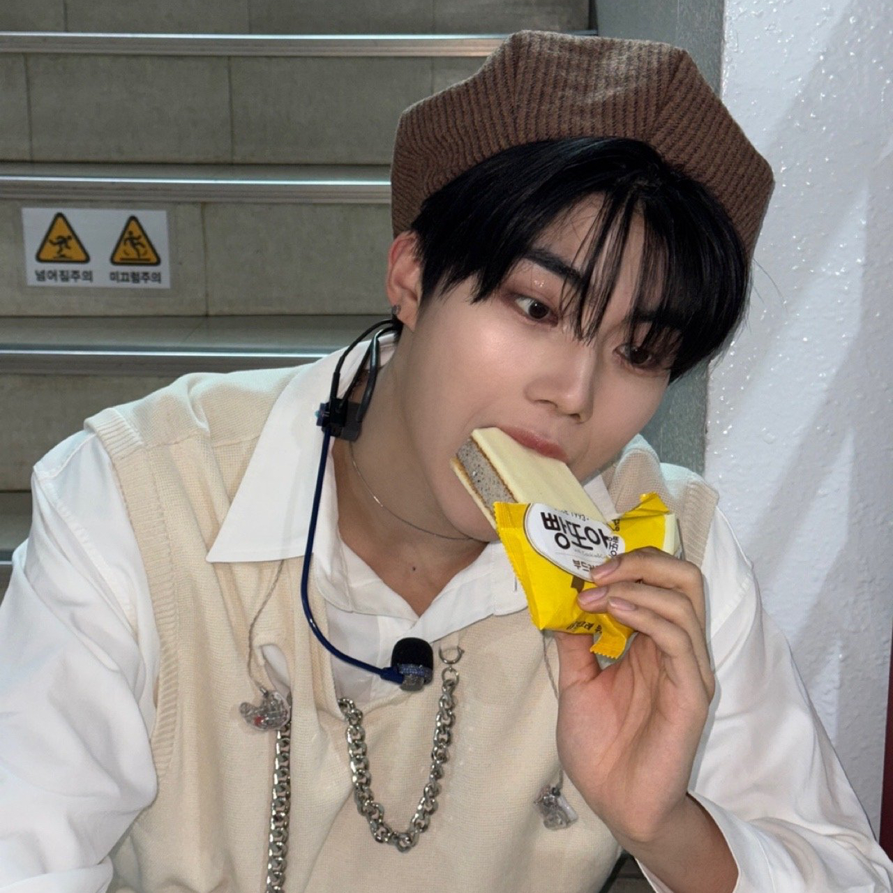 Foto terbaru Park Gunwook (ZEROBASEONE)