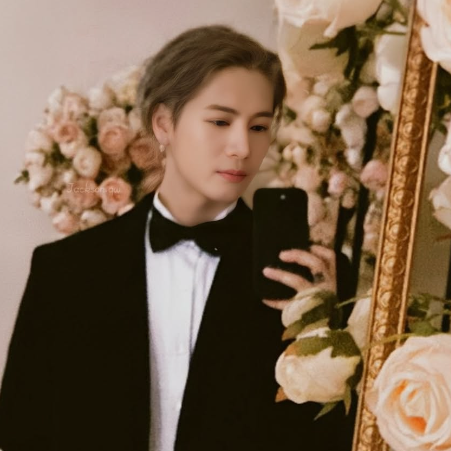 Latest photo of Jackson (GOT7)