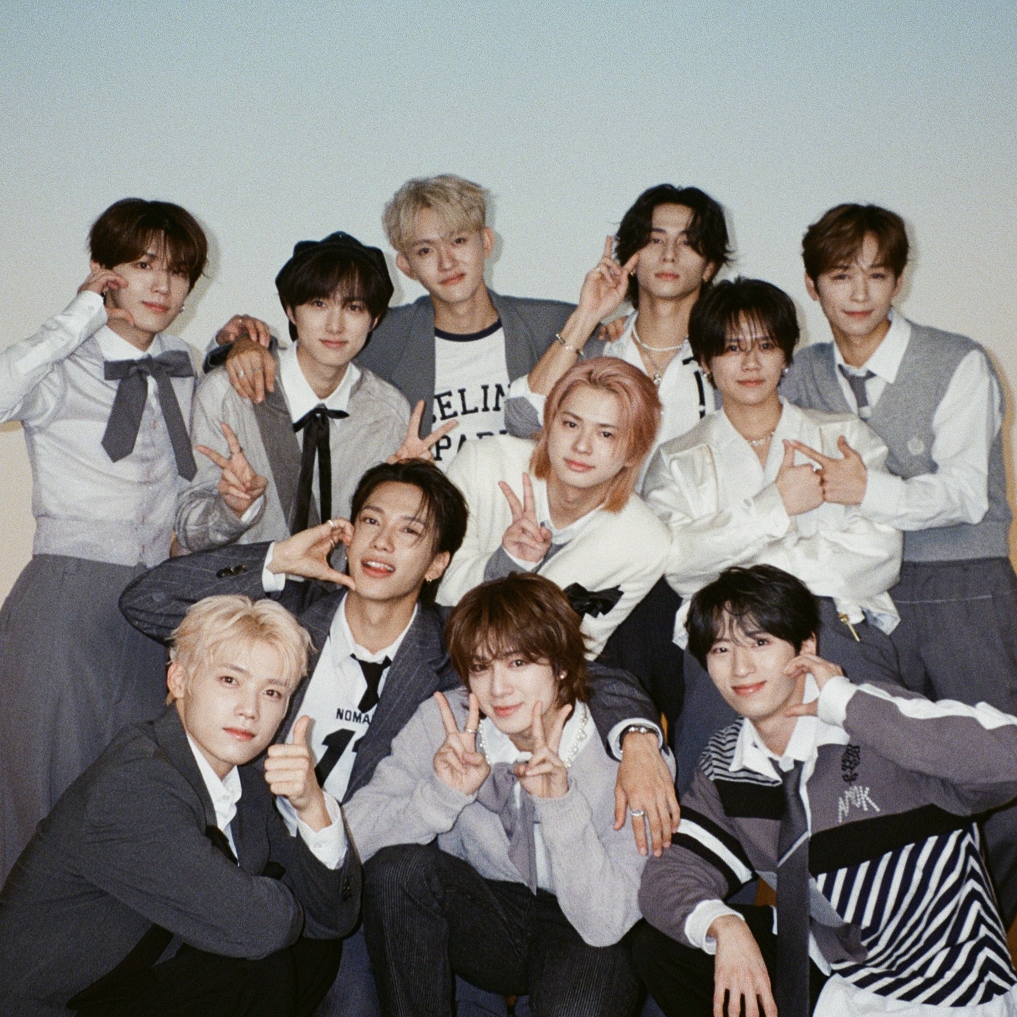 A moment captured by Fujimaki Kyosuke (INI)'s fan