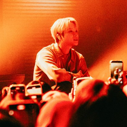 Behind-the-scenes cut of JAY (iKON)