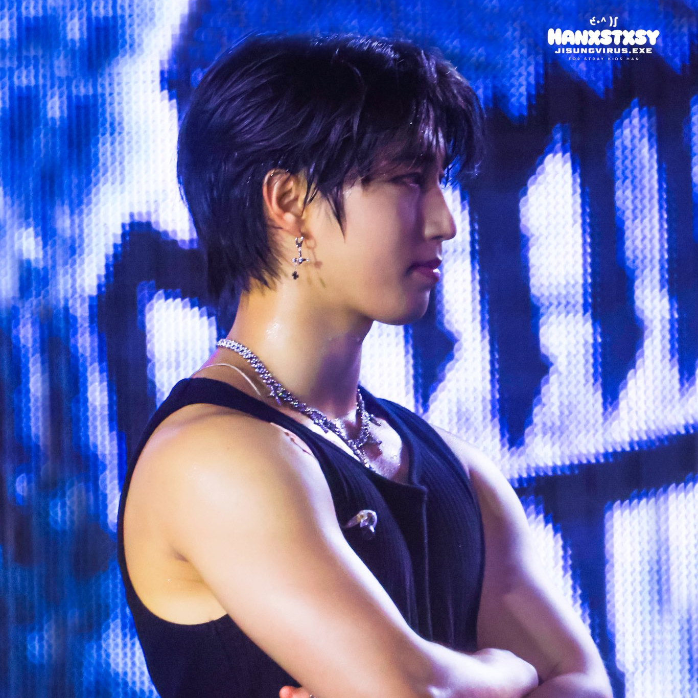 Behind-the-scenes cut of HAN (Stray Kids)