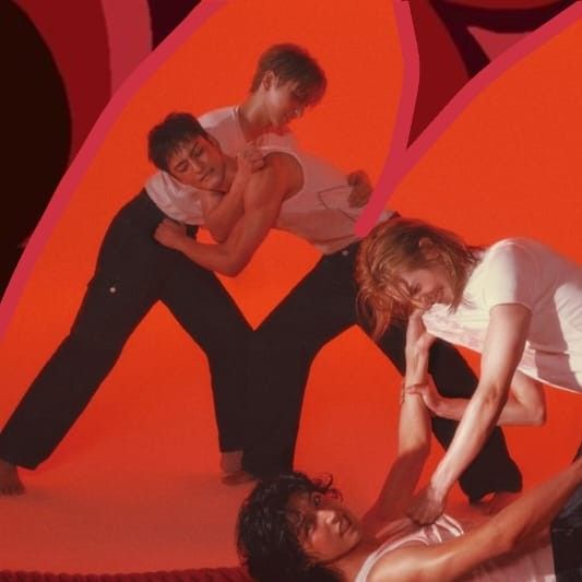 Behind-the-scenes cut of Xdinary Heroes