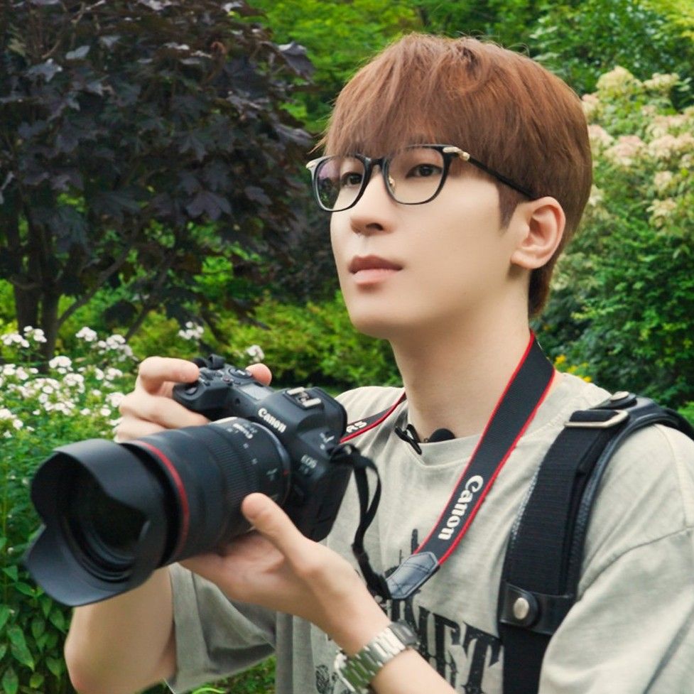 Behind-the-scenes cut of Wonwoo (SEVENTEEN)