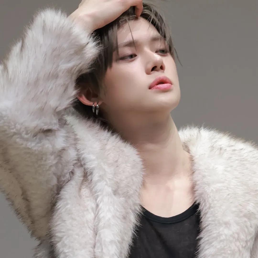 A moment captured by Yeonjun (TOMORROW X TOGETHER)'s fan