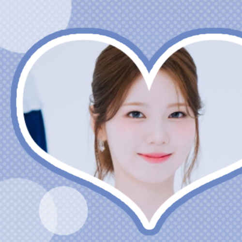 Recent activity shot of Ayaka (NiziU)