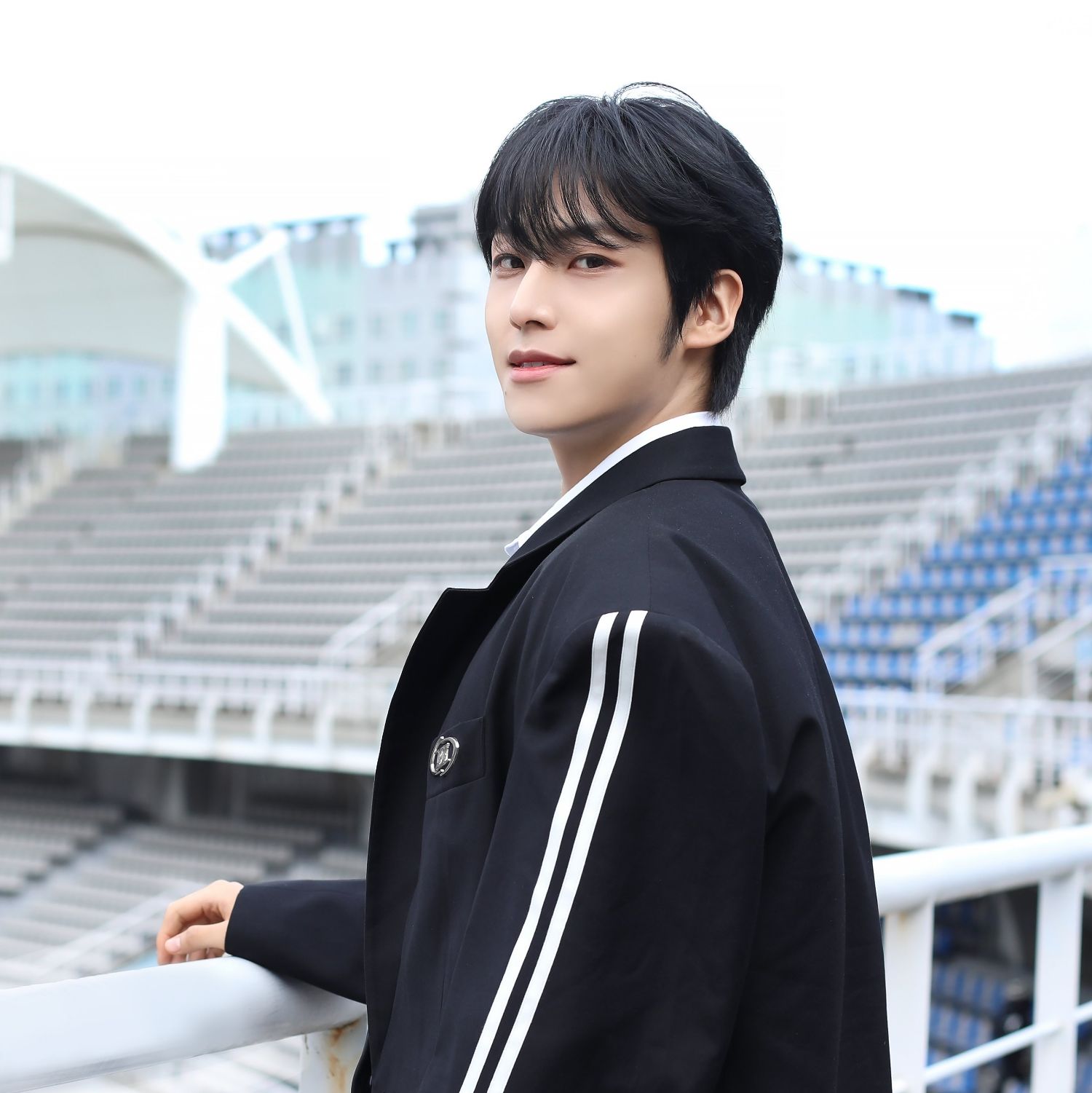 Latest photo of Lee Eunsang (YOUNITE)
