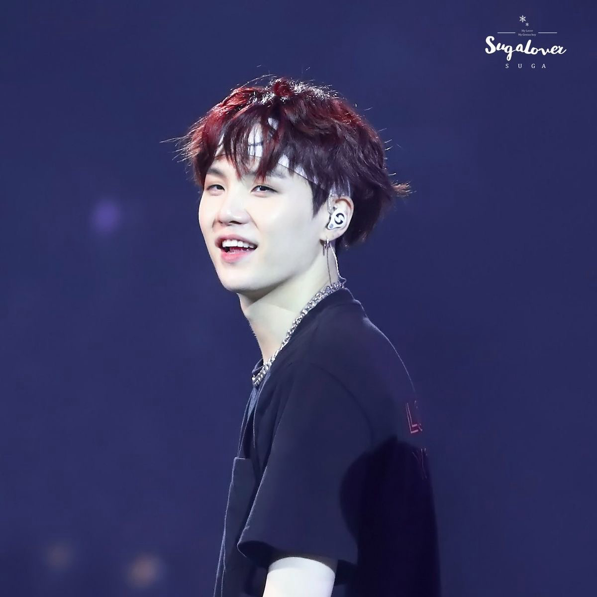SUGA (防彈少年團)的幕後花絮