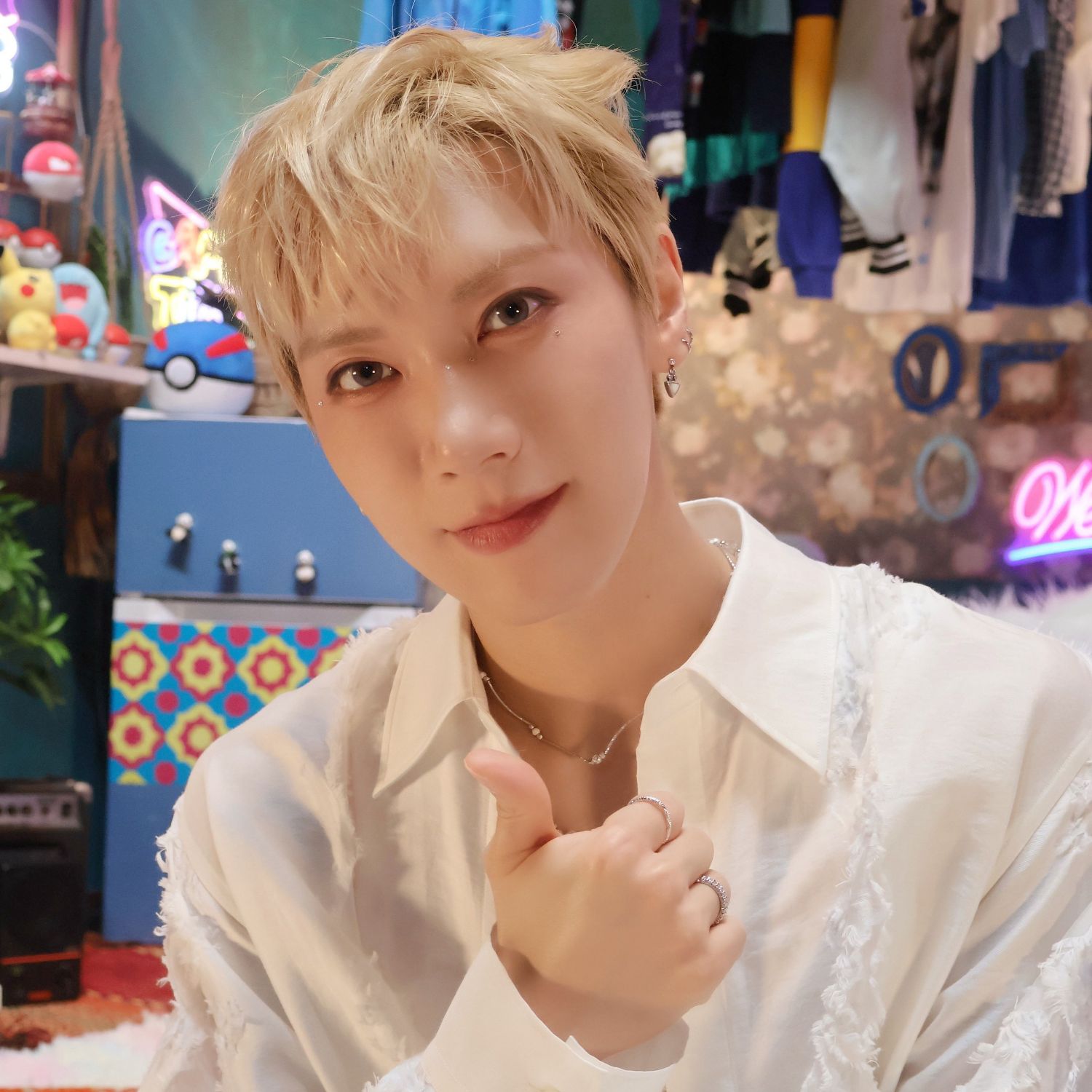 Recent activity shot of TEN (WayV)