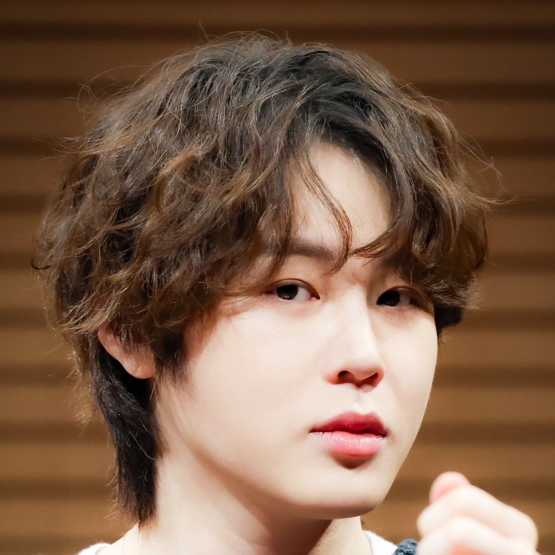 Recent activity shot of Ha Sungwoon