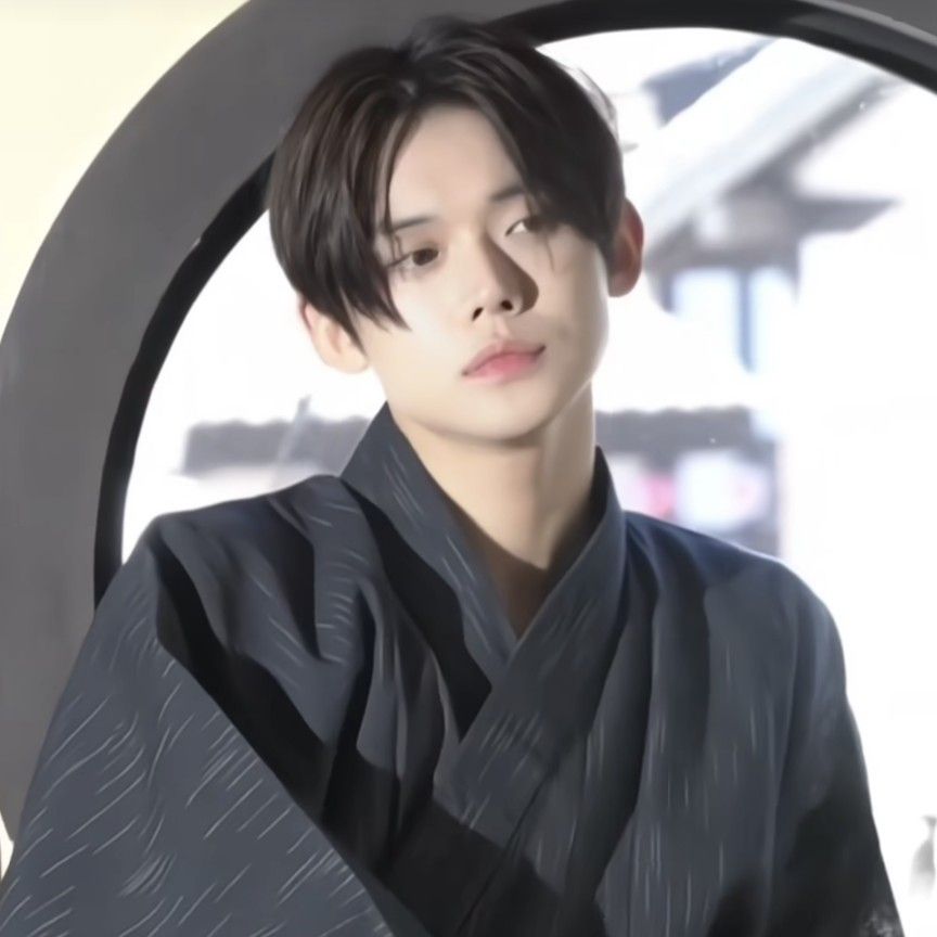 Latest photo of Yeonjun (TOMORROW X TOGETHER)