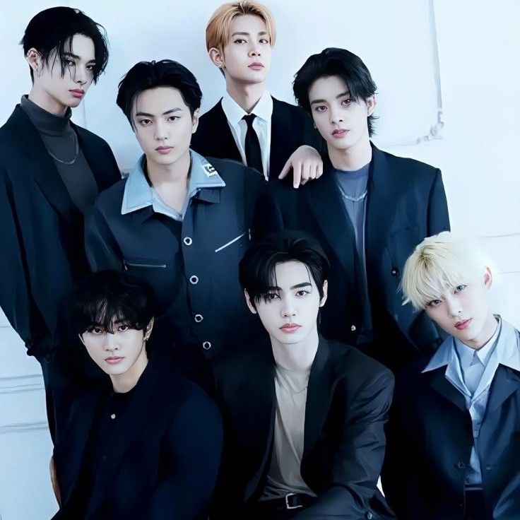 Foto aktivitas terbaru ENHYPEN