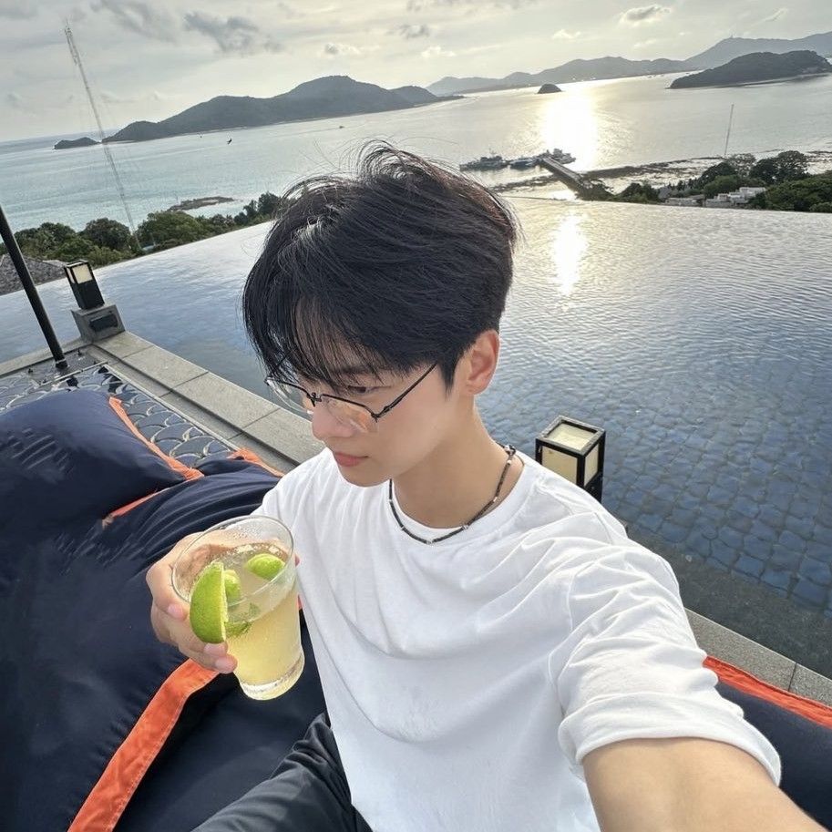 Latest photo of VIXX