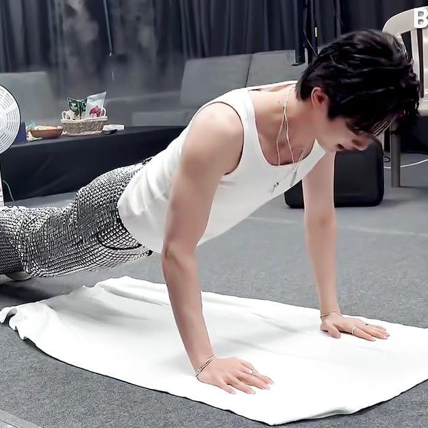 Latest photo of Jin (BTS)