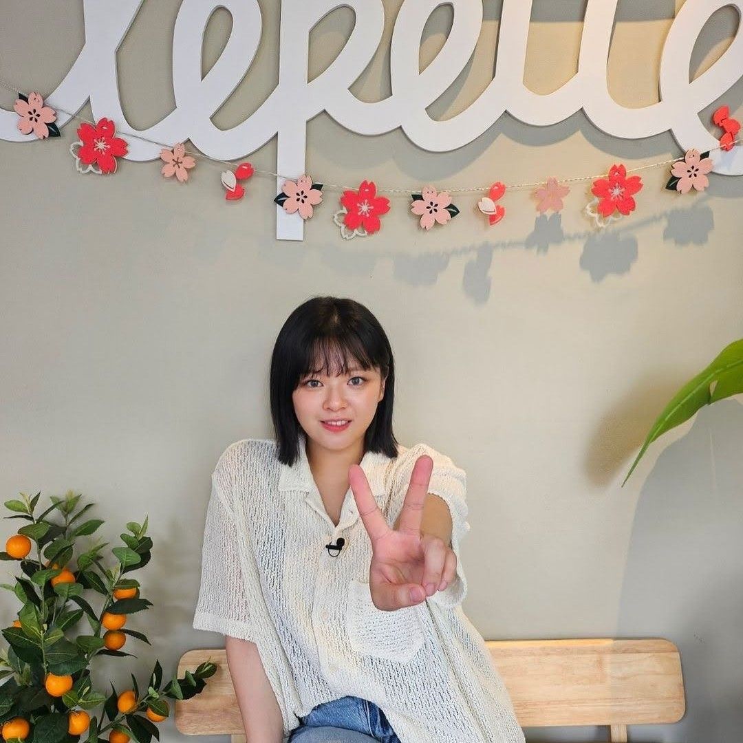 Recent activity shot of Jeongyeon (TWICE)