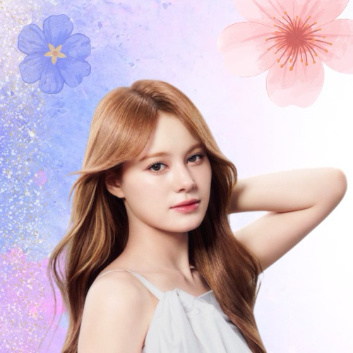 Recent activity shot of Nina (NiziU)