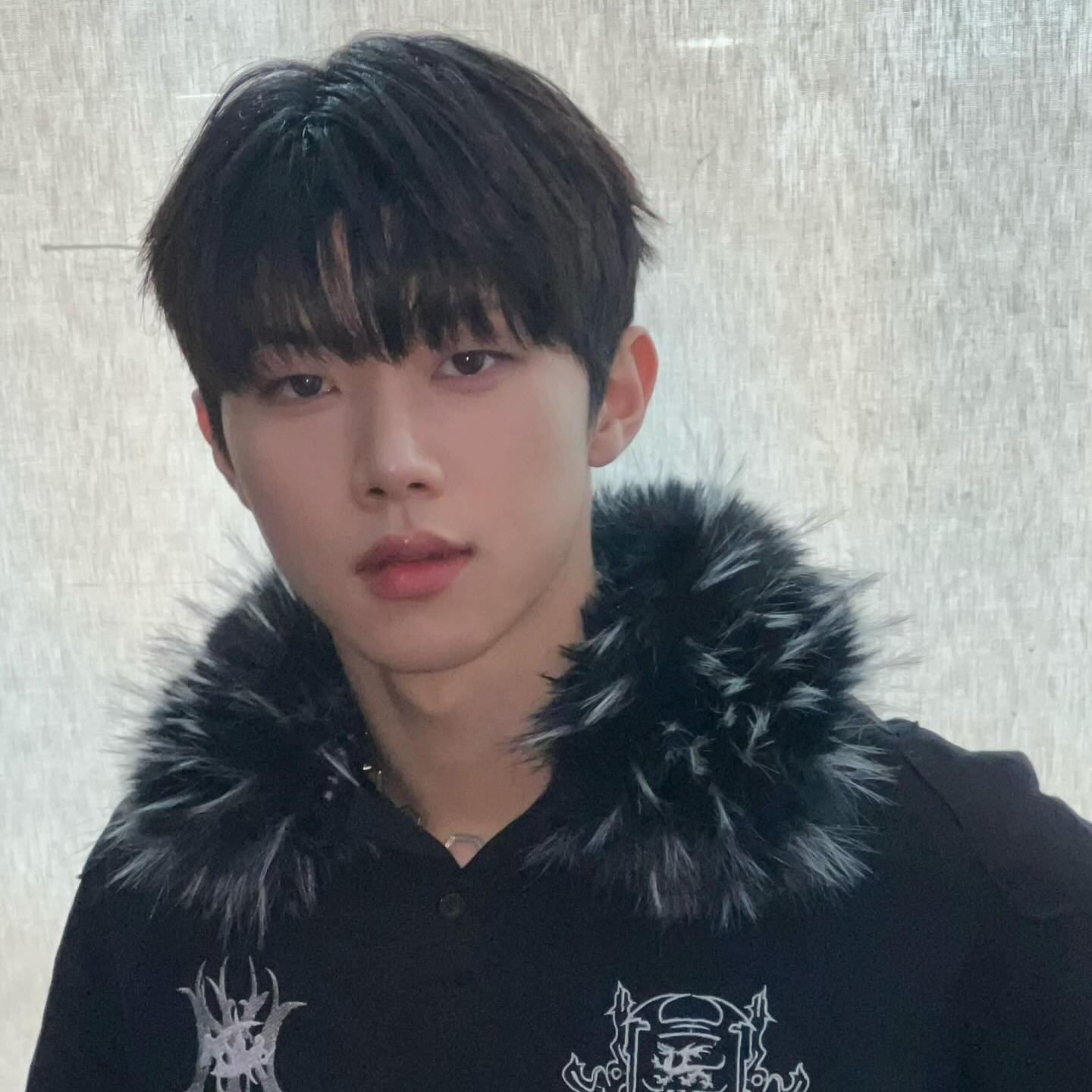 Recent activity shot of Hyunwoo (Xikers)