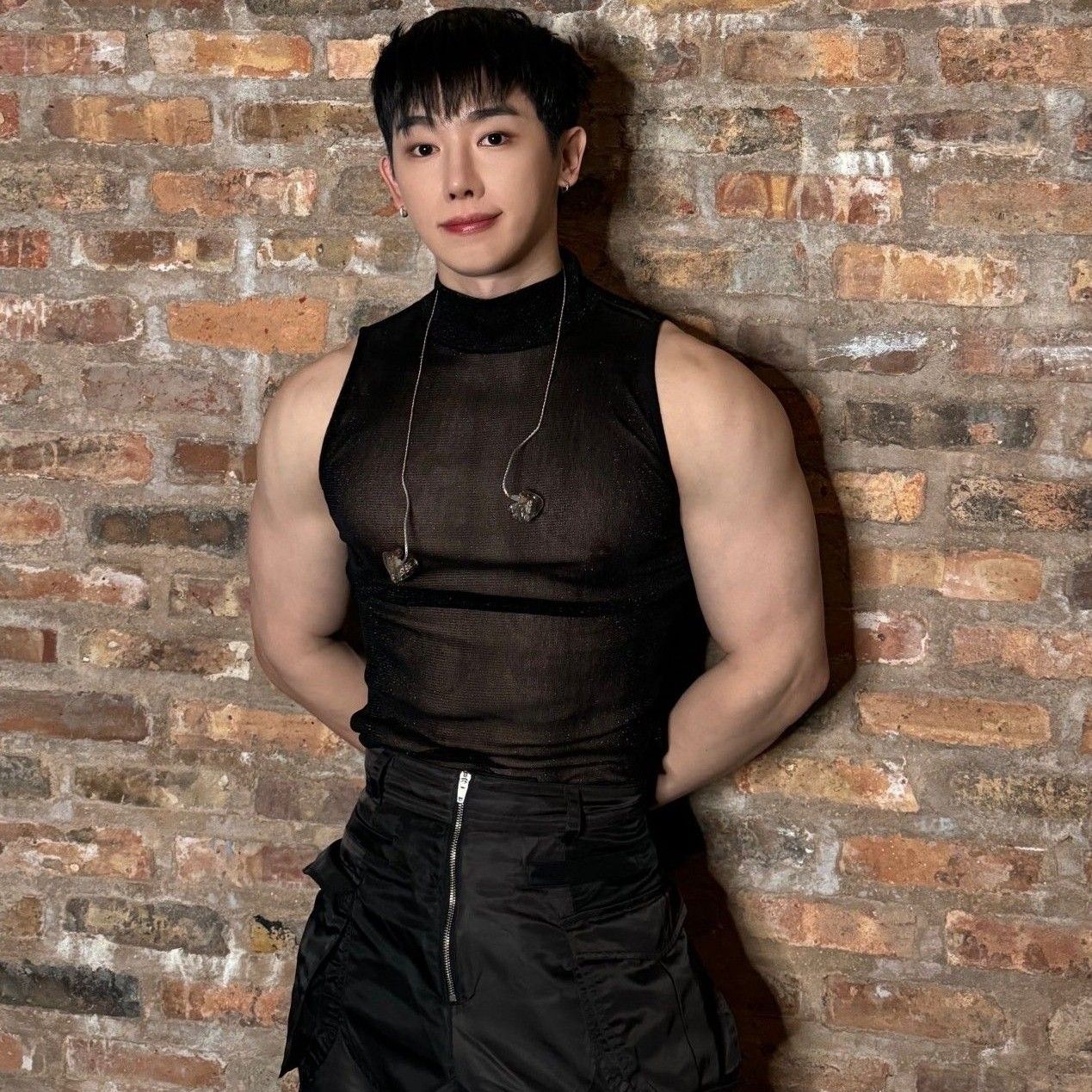 A moment captured by Wonho's fan