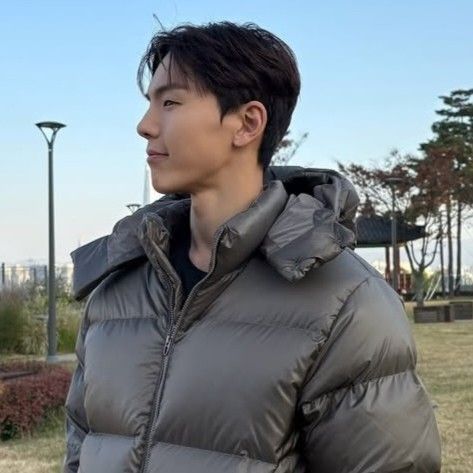 Foto terbaru Shownu (MONSTA X)