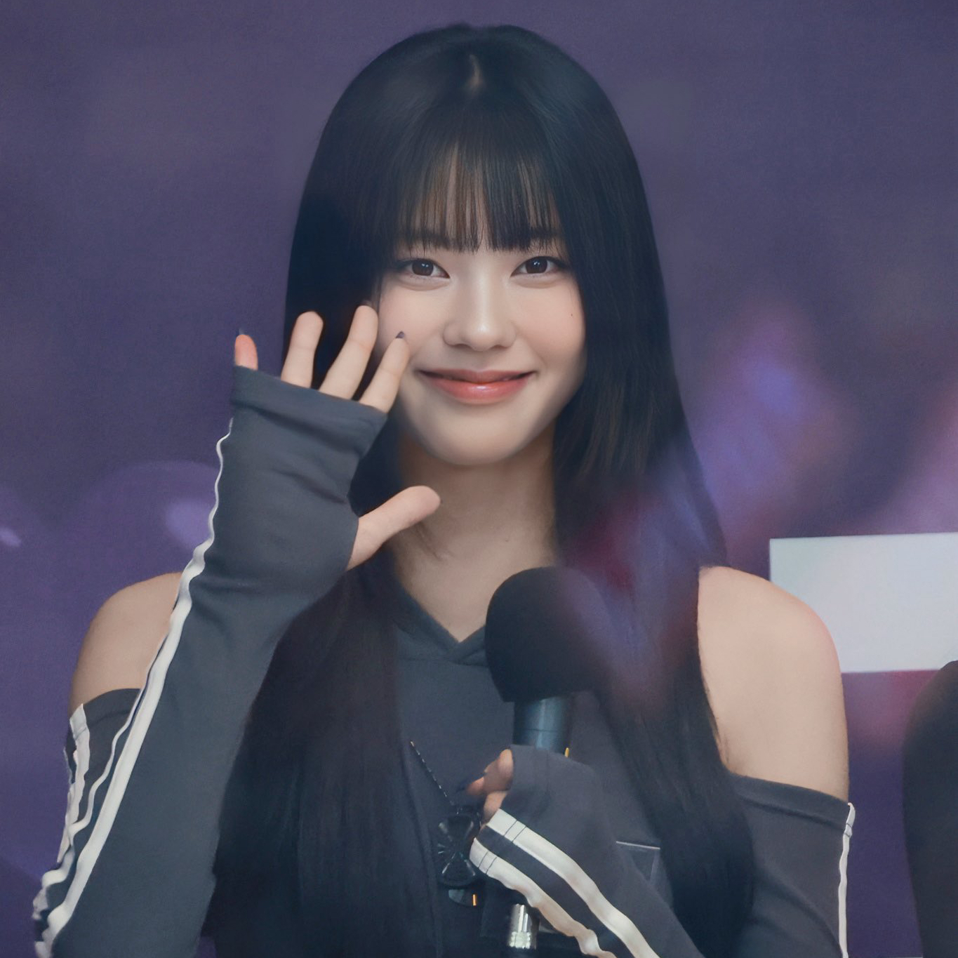 A moment captured by Koko (izna)'s fan