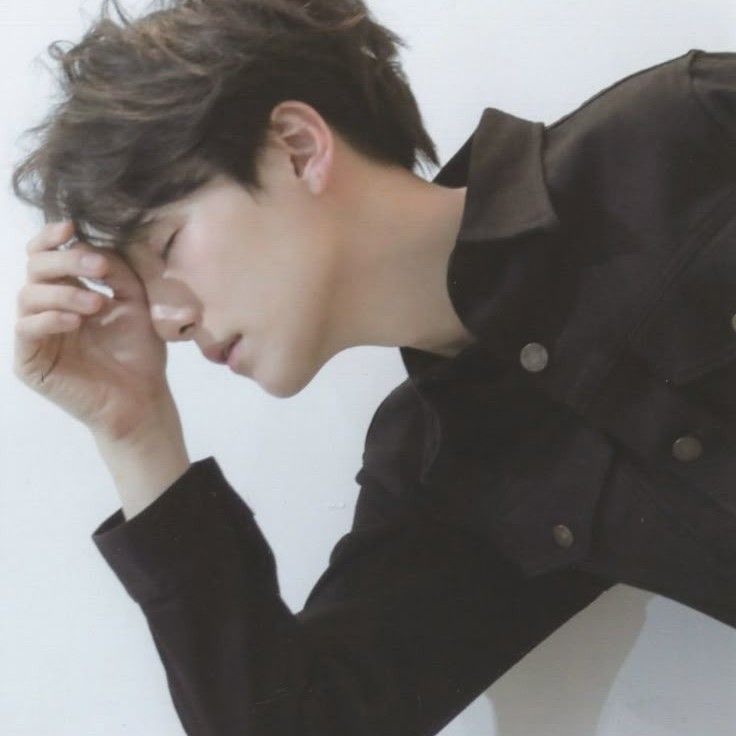 Foto terbaru SUGA (BTS)