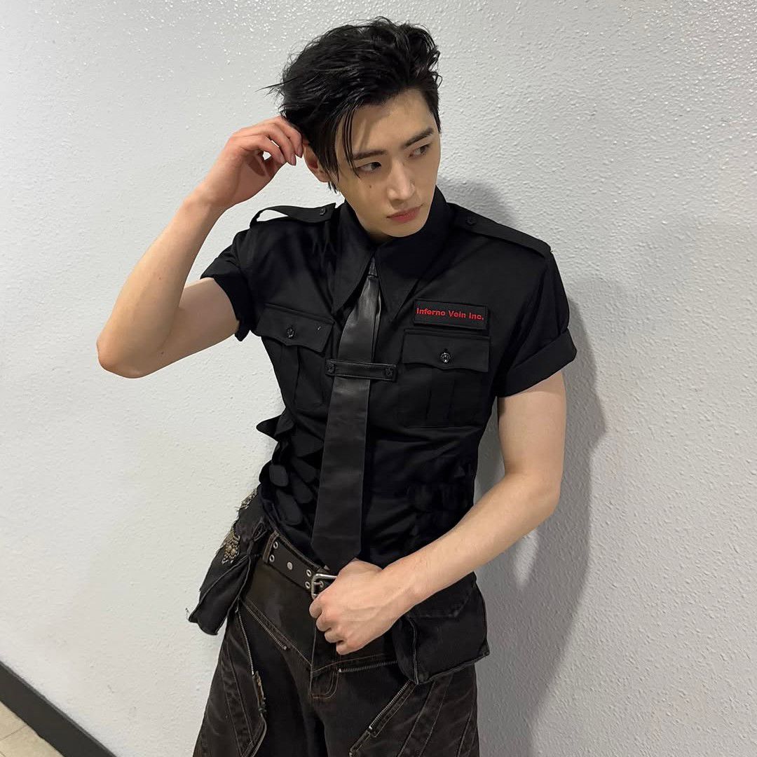 Behind-the-scenes cut of Sunghoon (ENHYPEN)