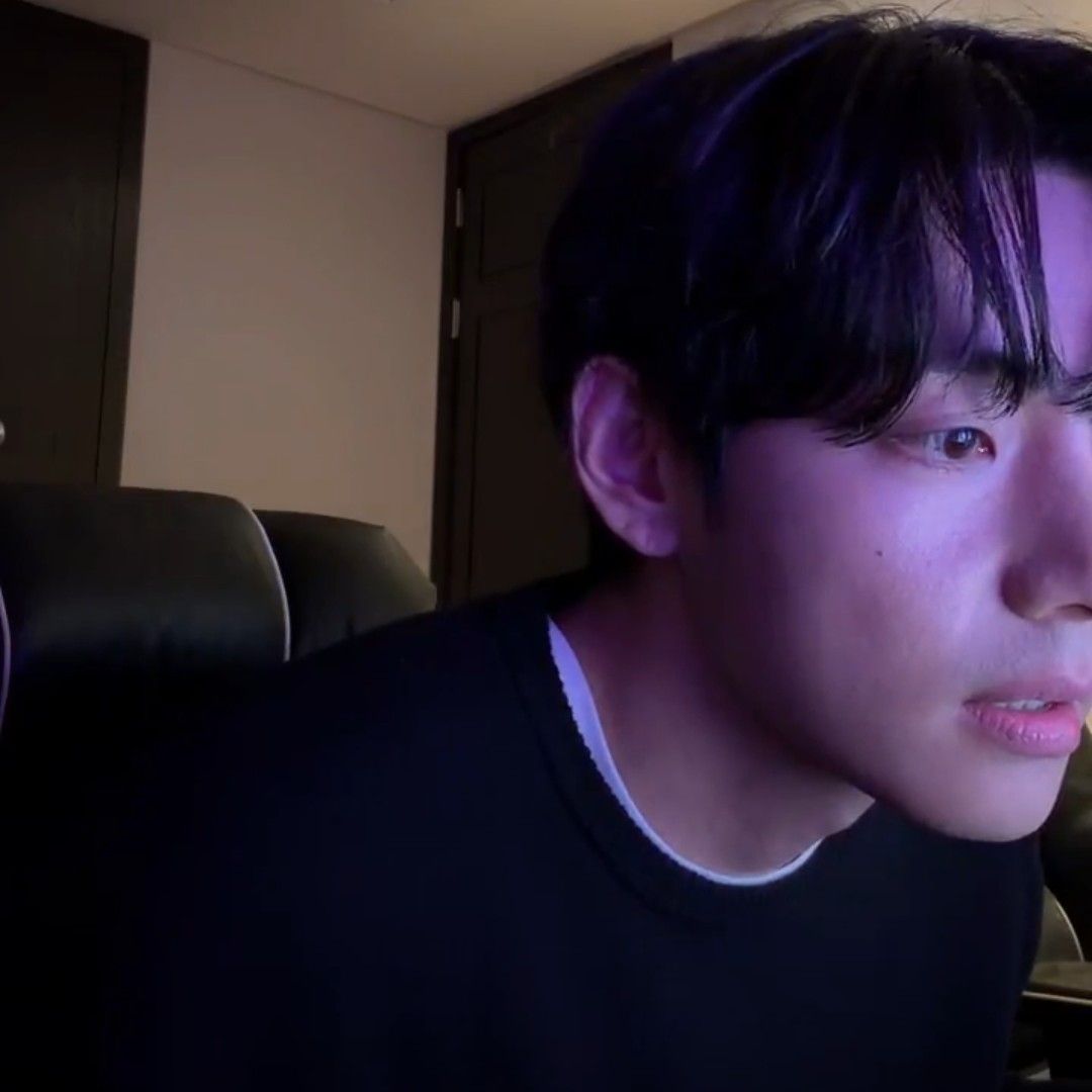 방탄소년단의 최신 사진