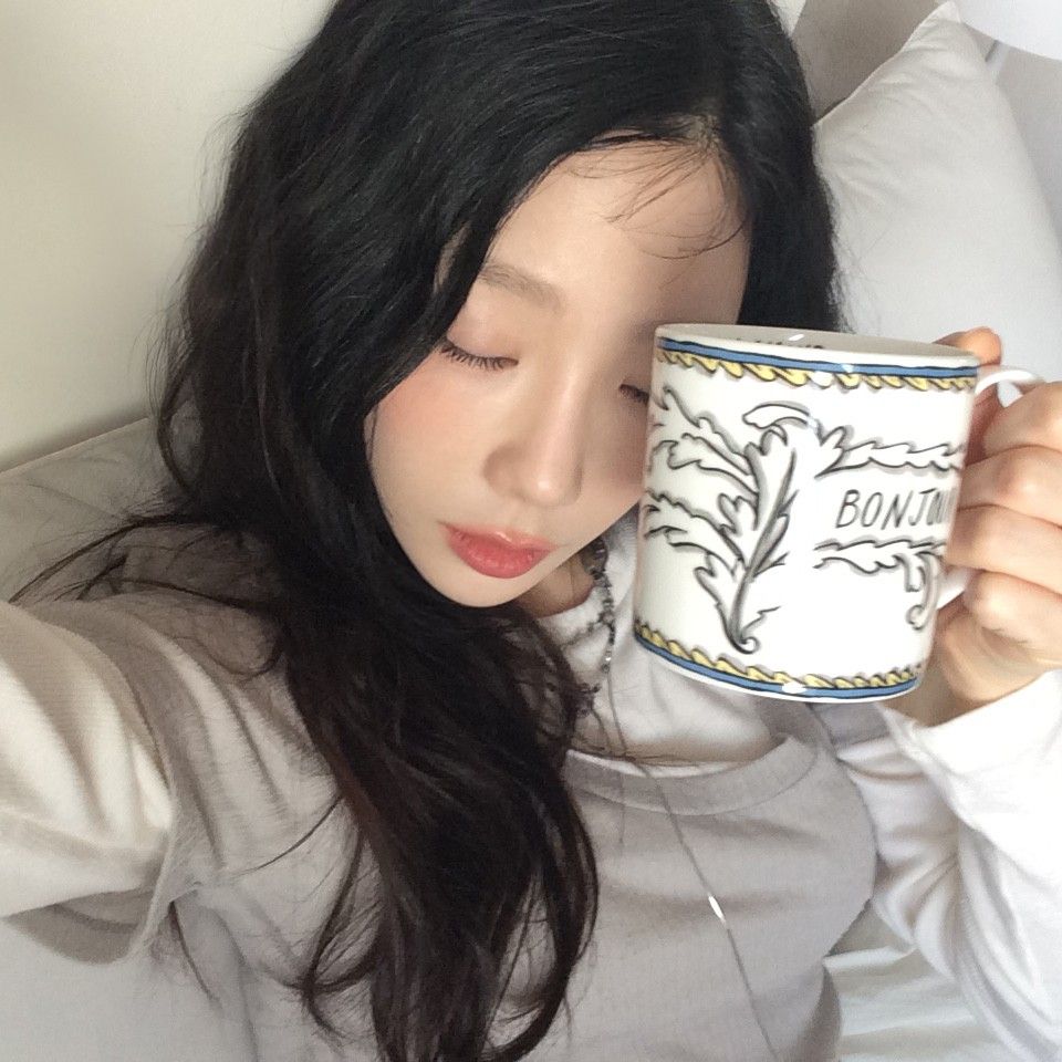 Latest photo of Taeyeon (Girls' Generation)