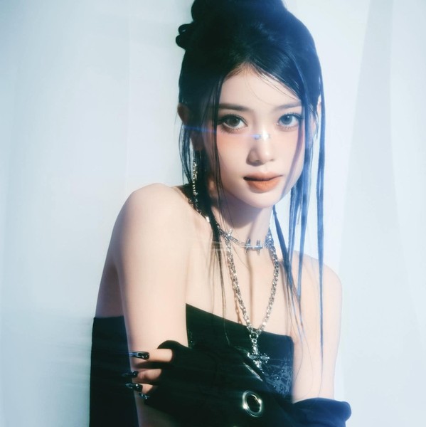 Popular profile picture of Xiao Ting (Kep1er) loved by fans