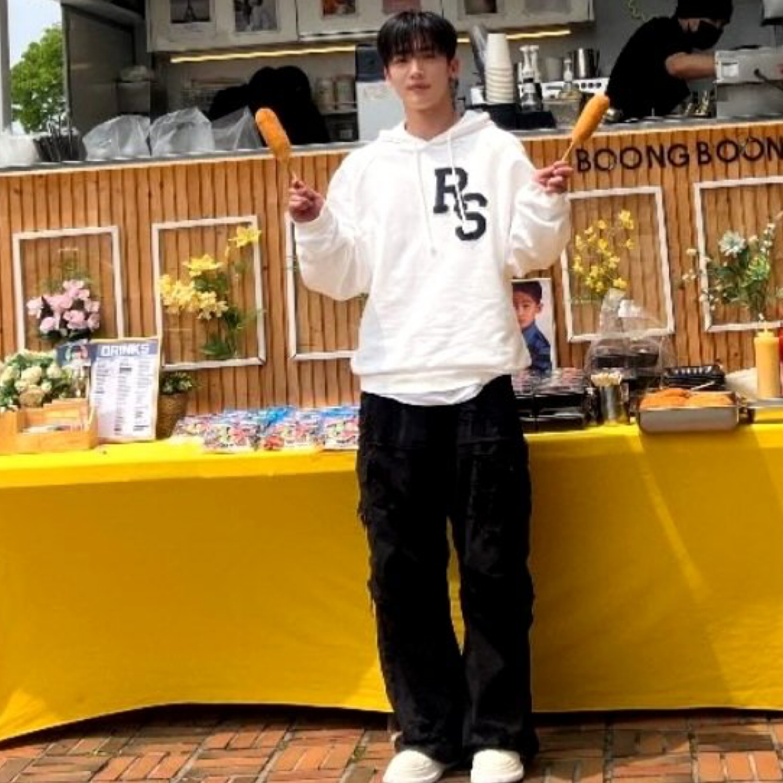 Recent activity shot of Kim Yohan (WEi)