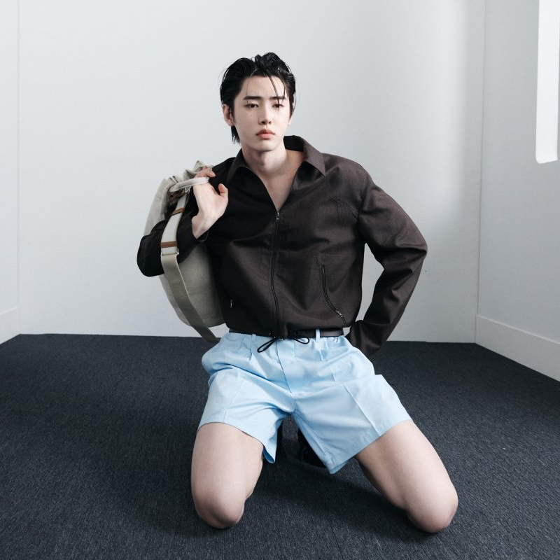 Recent activity shot of Sunghoon (ENHYPEN)