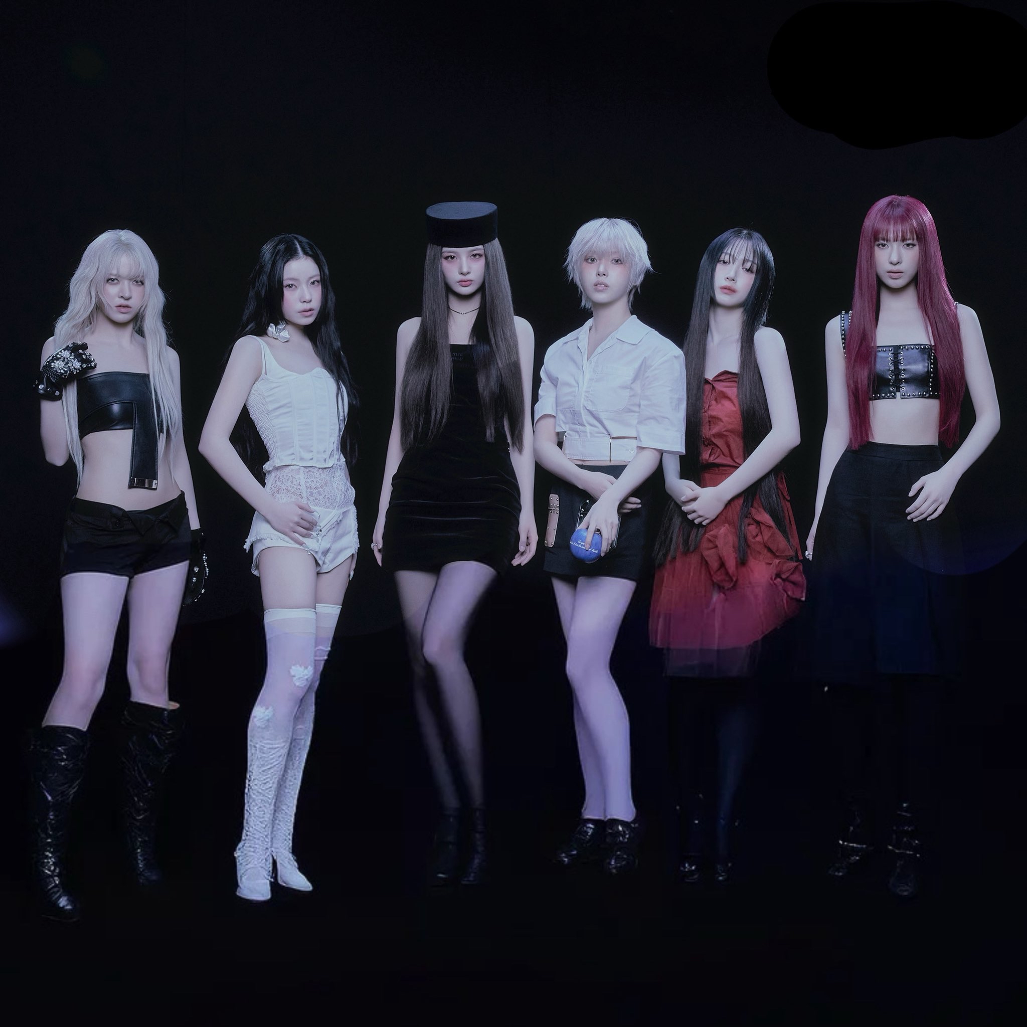 A moment captured by NMIXX's fan