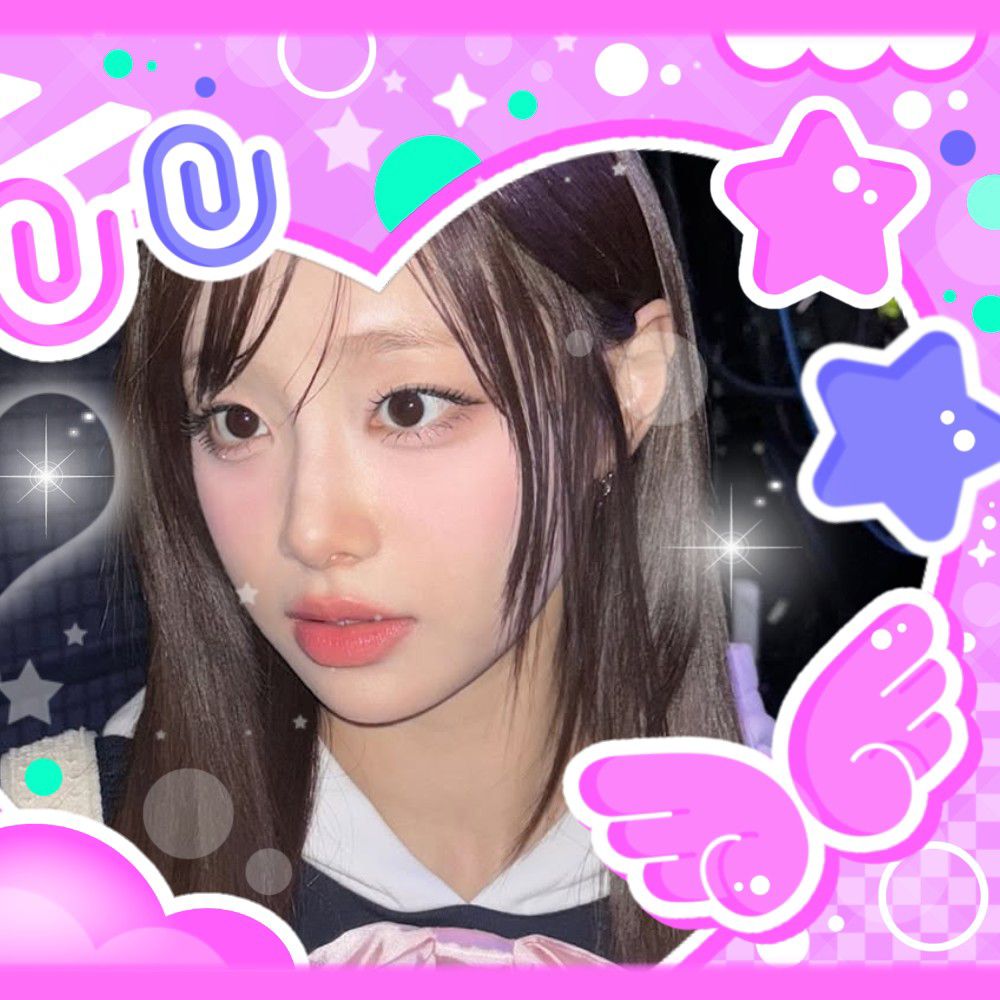 Latest photo of Chuu