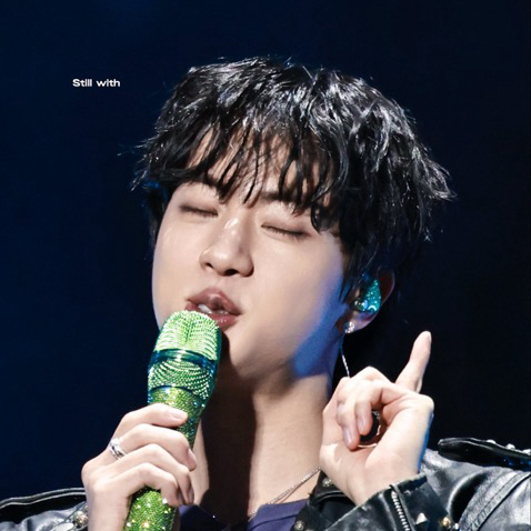 ジン (BTS)の最新写真