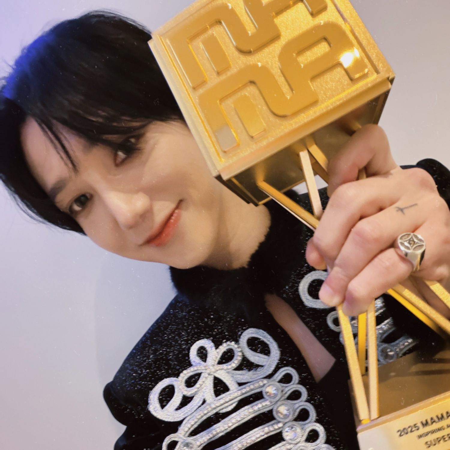 Behind-the-scenes cut of Yesung (Super Junior)