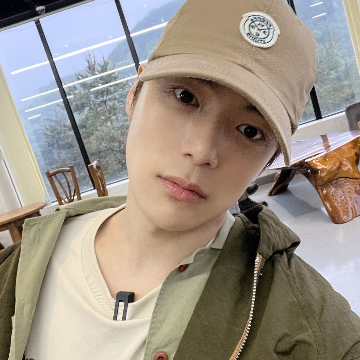 A moment captured by Minhyuk (MONSTA X)'s fan