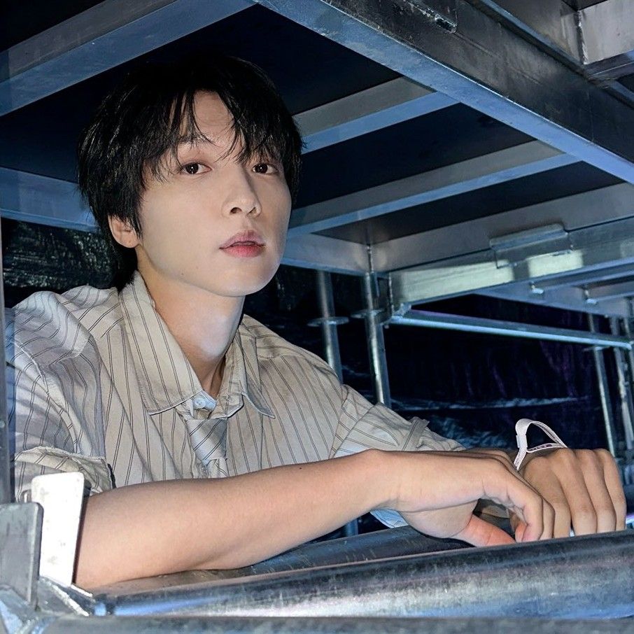 Recent activity shot of Jeong Sewoon