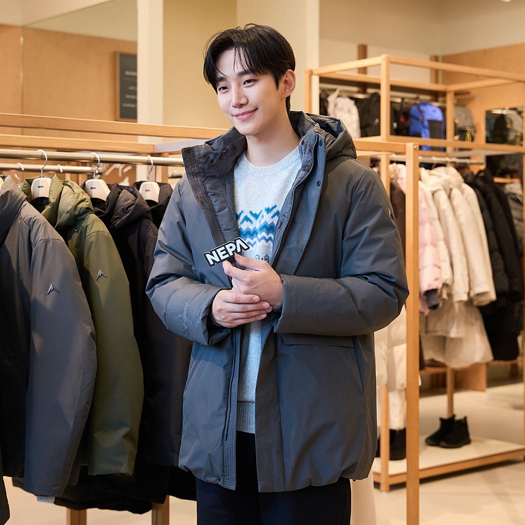 Latest photo of Junho (2PM)