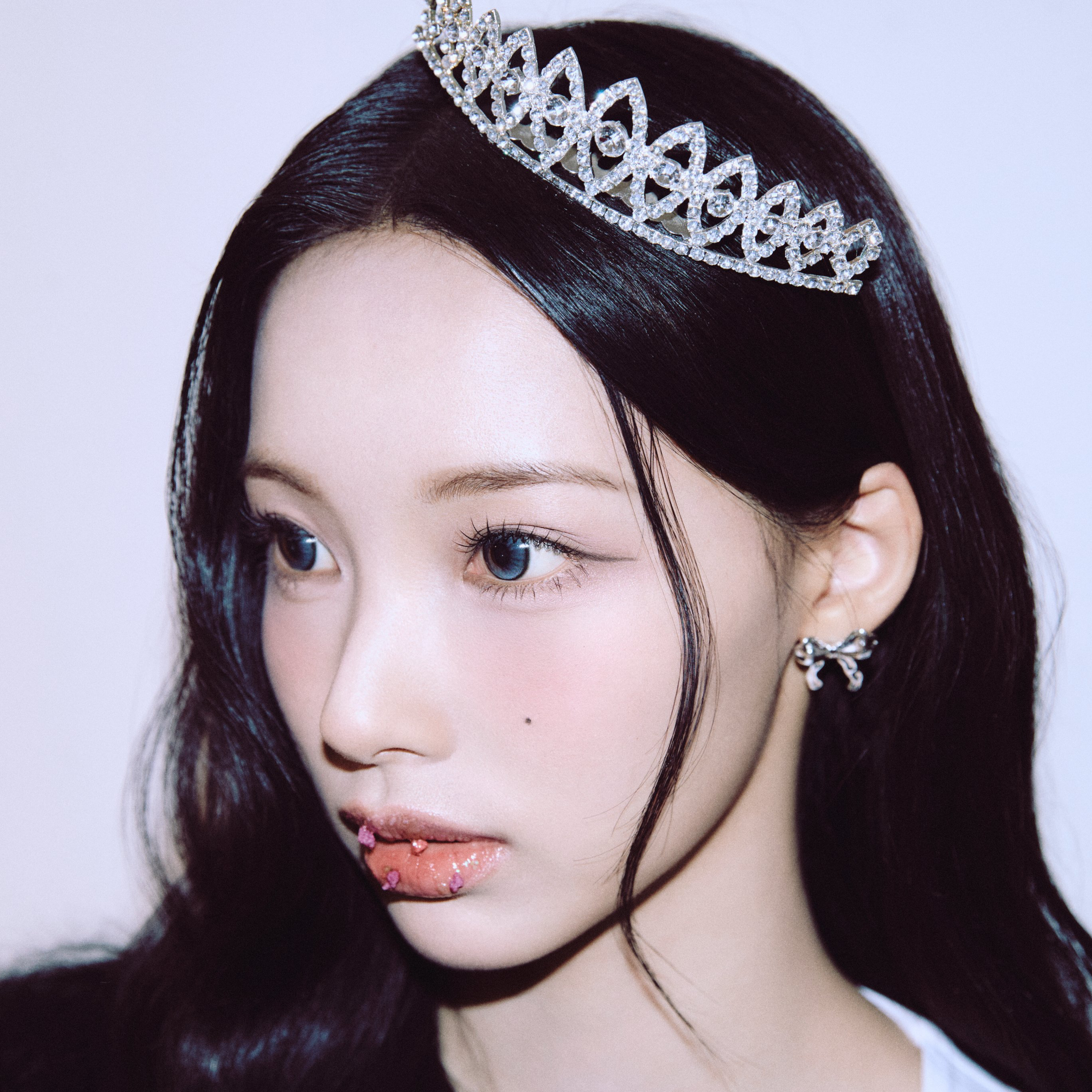 A moment captured by Woni (RESCENE)'s fan