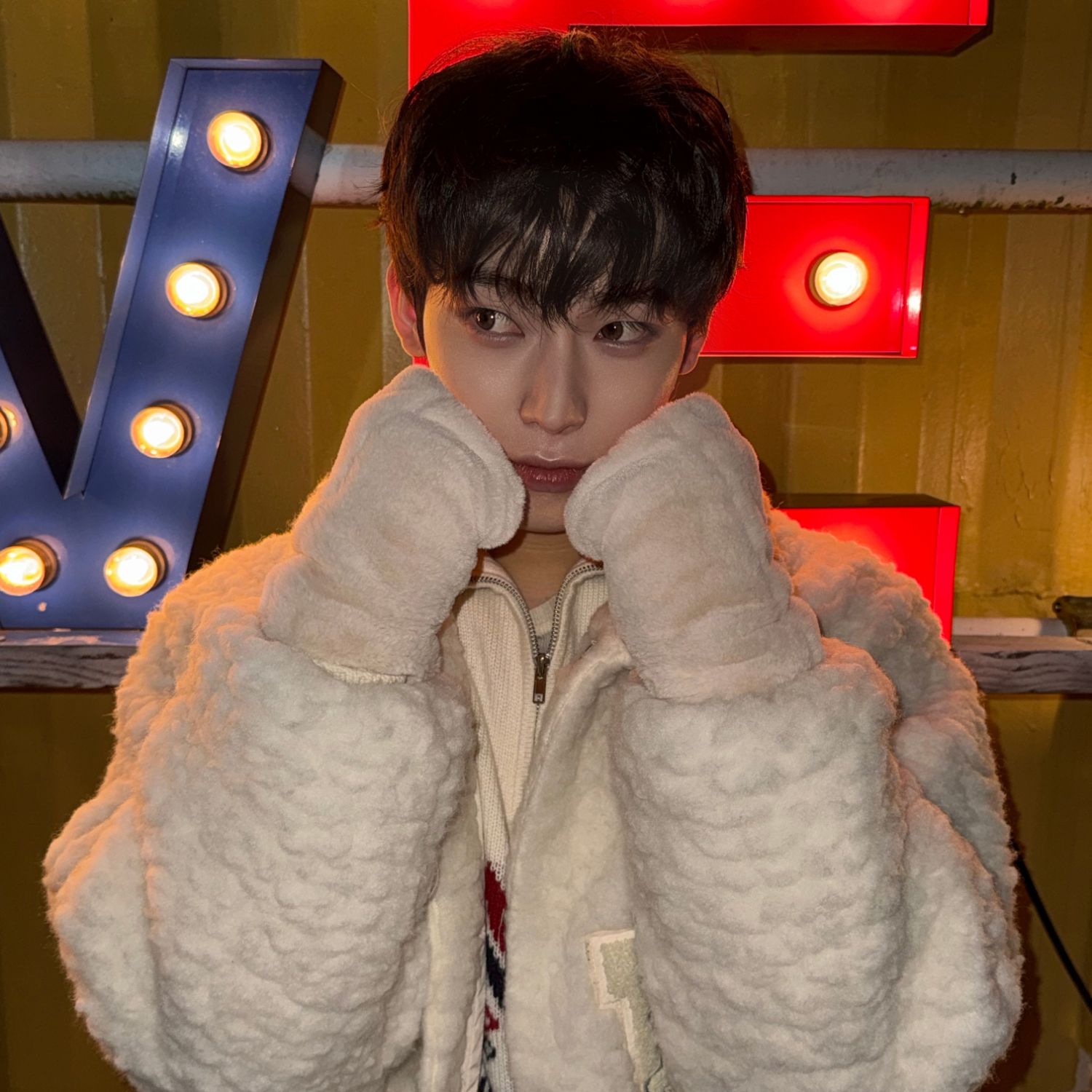 선우 (ENHYPEN)의 비하인드 컷