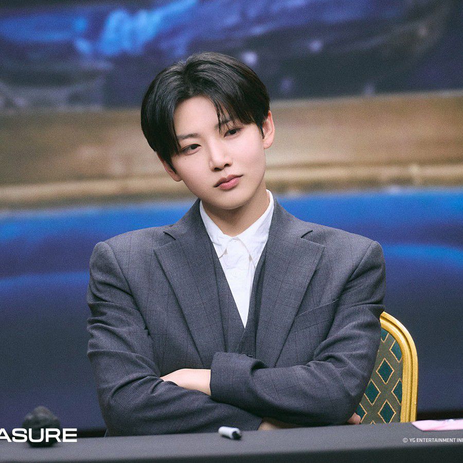 Latest photo of Junkyu (TREASURE)