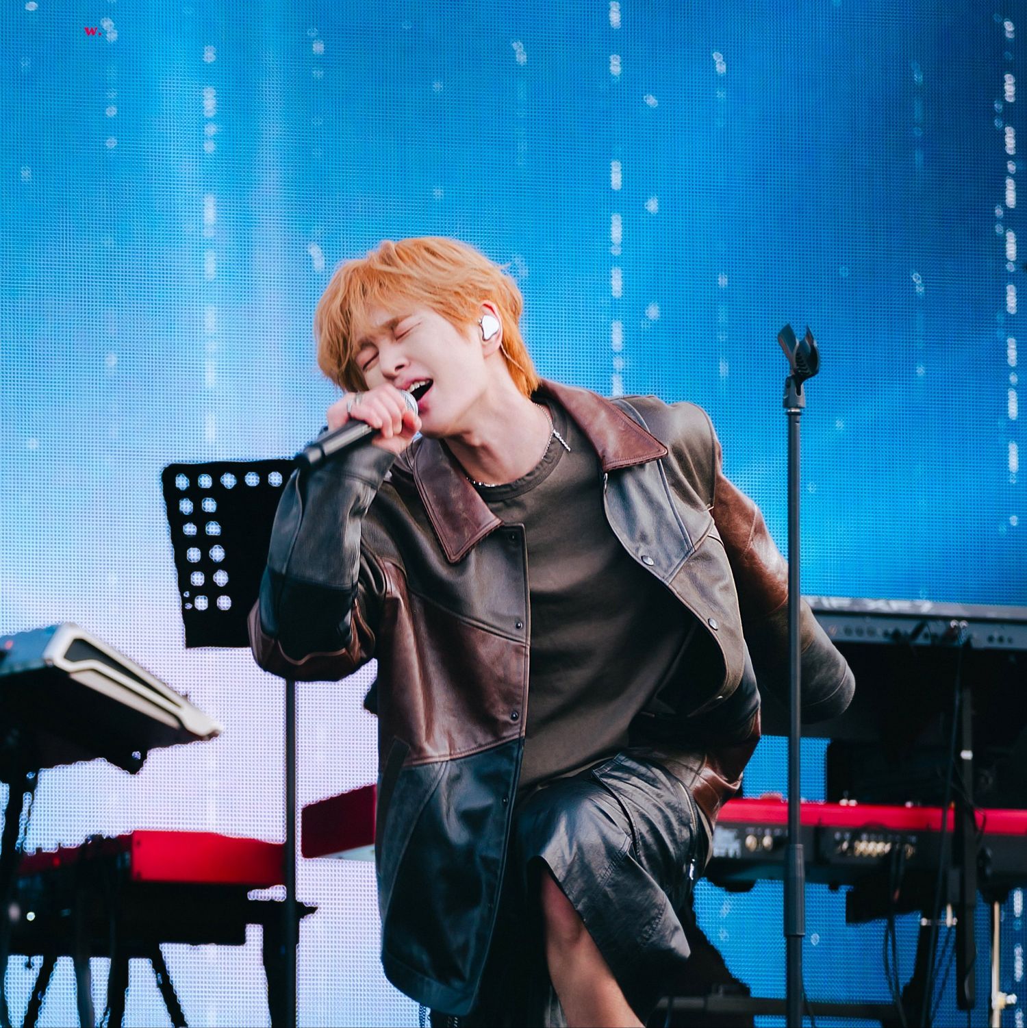Recent activity shot of Onew (SHINee)