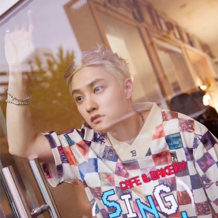 D.O. (EXO)粉丝拍下的瞬间